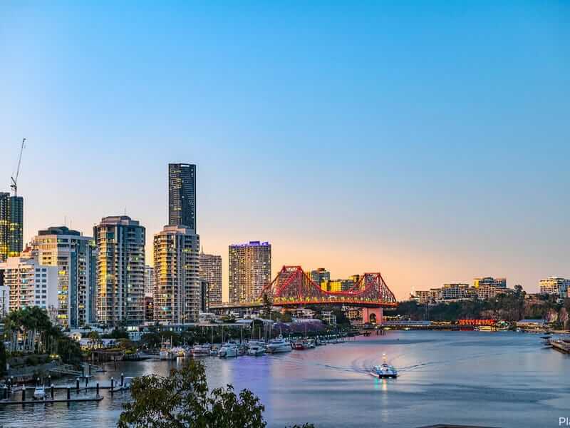 Piing dry cleaning and laundry service

 in East Brisbane Australia