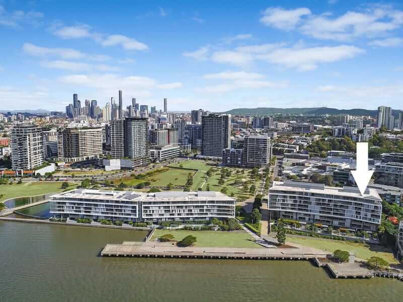 Piing dry cleaning and laundry service

 in Newstead Australia